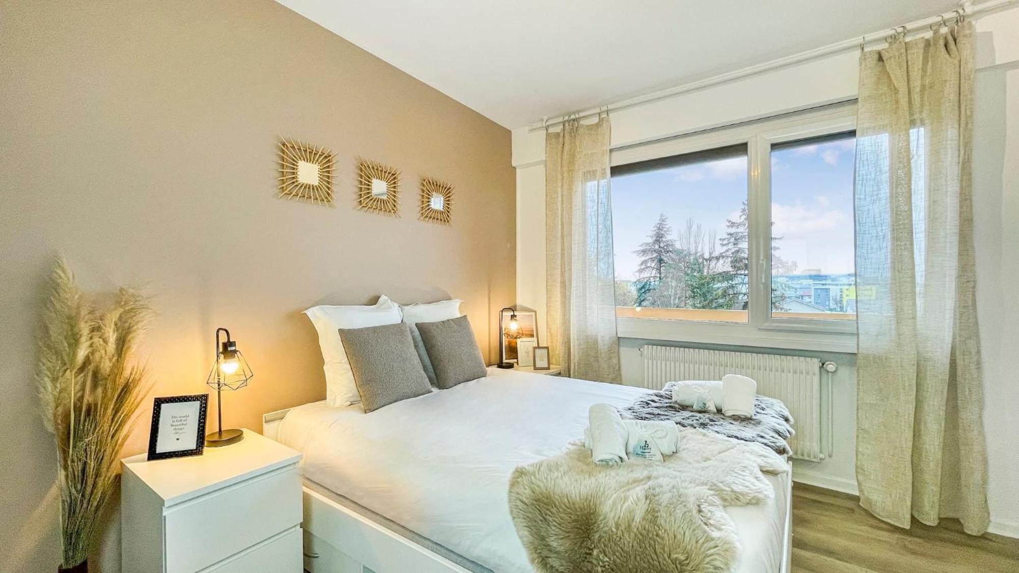 Homey La Coloc Mugi - Colocation Haut De Gamme - Chambres Privees - Balcon - Wifi Et Netflix - Proche Transports Commun آنماس المظهر الخارجي الصورة