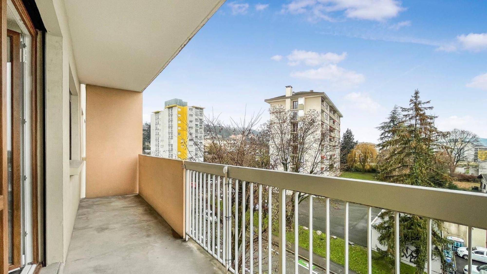 Homey La Coloc Mugi - Colocation Haut De Gamme - Chambres Privees - Balcon - Wifi Et Netflix - Proche Transports Commun آنماس المظهر الخارجي الصورة